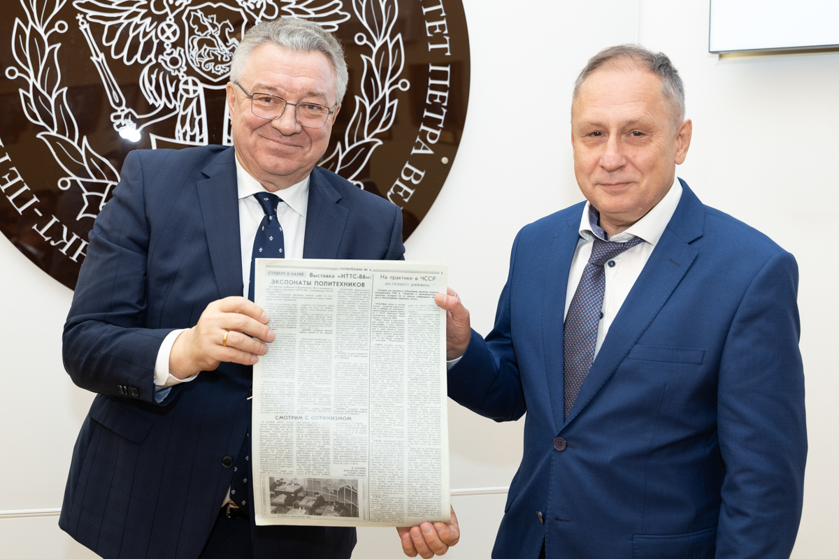 Выпускник Политеха, главный редактор интернет-издания «Фонтанка.ру» Александр Горшков стал Почётным выпускником СПбПУ